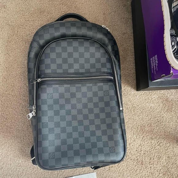 LV Michael backpack - Picture 1 of 4